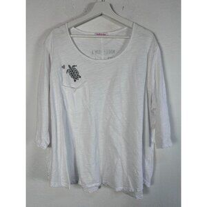 Fresh Produce Women’s White Graphic Tee “Advice From A Sea Turtle” 3/4 Sleeve